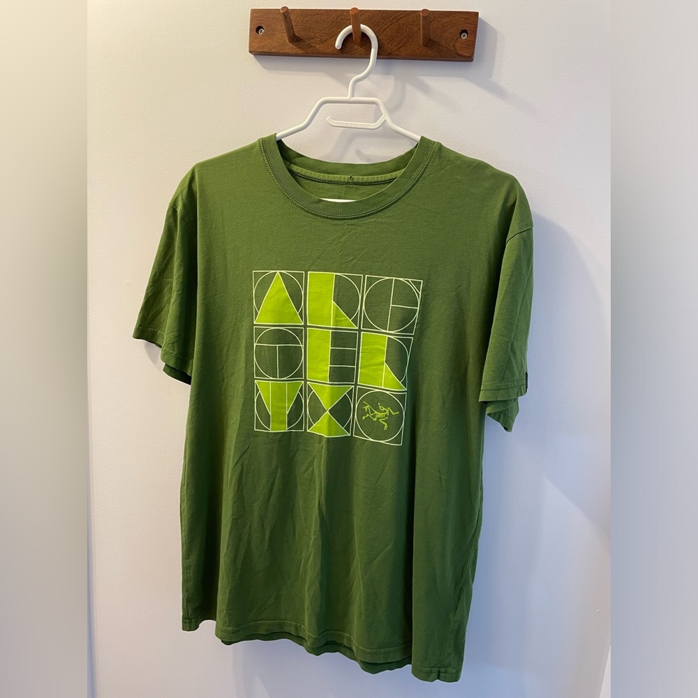 COPY - Arcteryx t-shirt